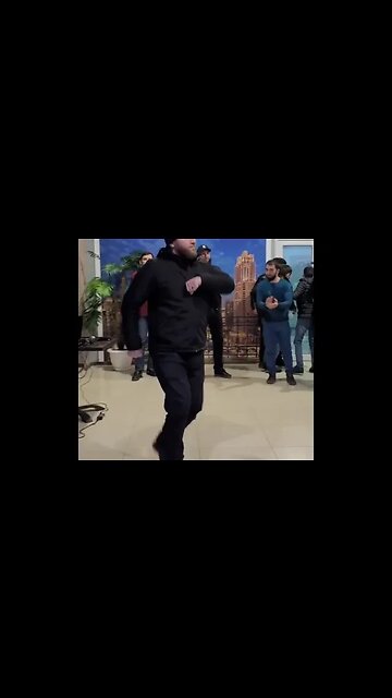 Лезгинка 2023 Шовда Дамаева танцует с джигитом