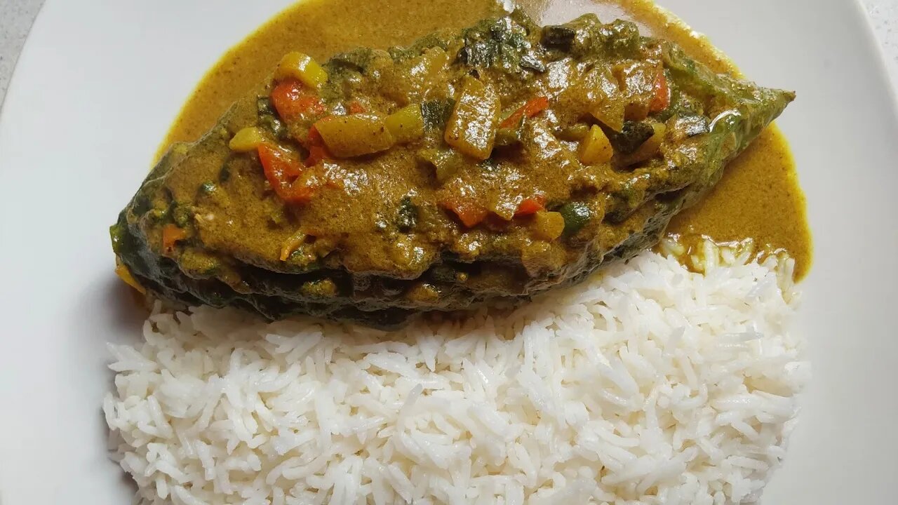 STUFFED CARILLE/KARELA/ BITTER MELON IN COCONUT CURRY SAUCE ( KALONJI)