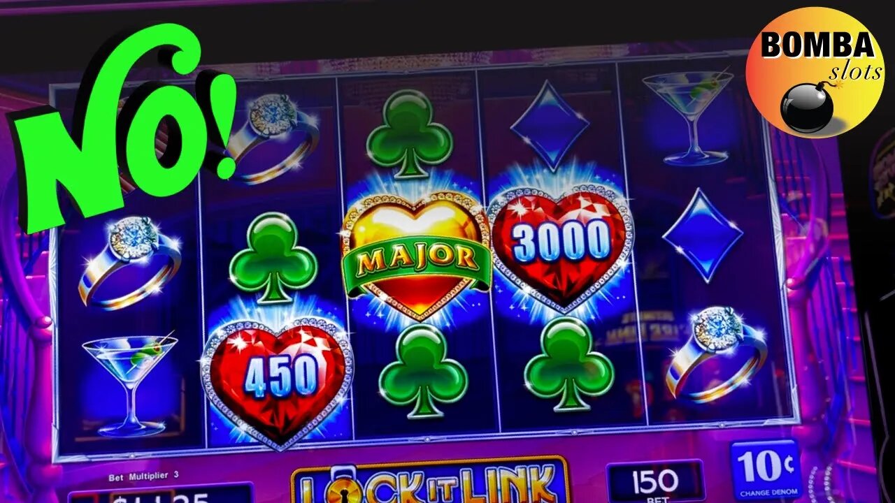 SMACK DOWN SLOTS! 🤦♂️ #casino #lasvegas #slotmachine