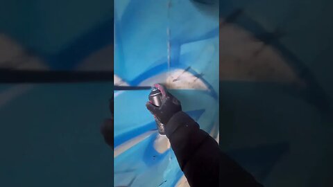 GRAFFITI PIECE WITH TERRIFIC TEXTURE 😮 #graffiti #graffitiart #shorts