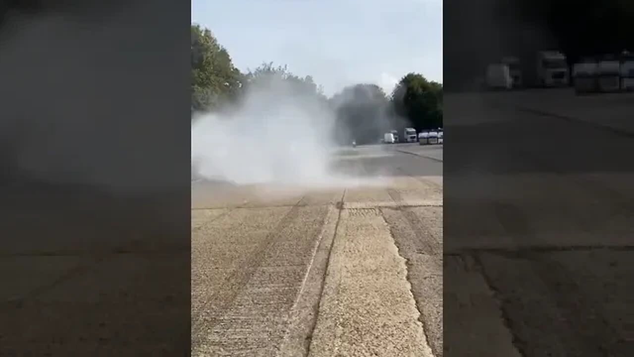 BURNOUTS WHEELIES