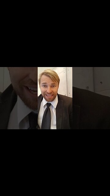 PLAYING HOGWARTS LEGACY AT THE STRIP CLUB