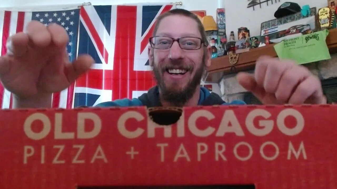 PizzaReview Old Chicago Pizza