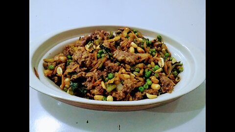 EASTERN OSTRICH MADE WITH PEANUTS