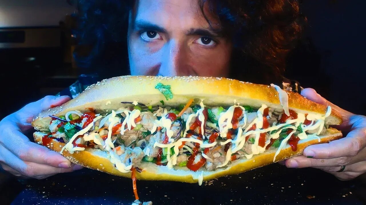 GIANT Japanese Chicken Sandwich ASMR * NO TALKING * | Nomnomsammieboy