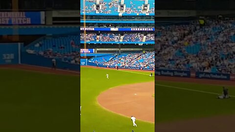 Toronto Blue Jays playing at the Rogers Center ⚾️ #bluejays