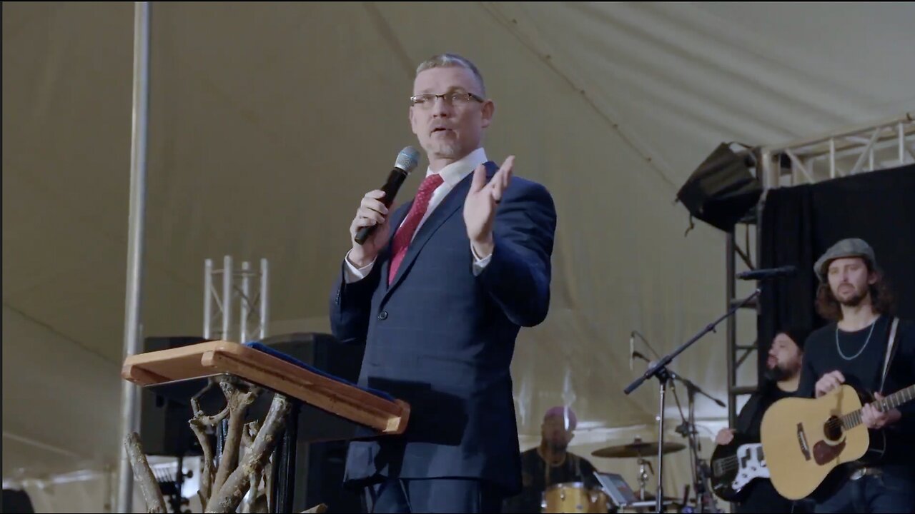 Final Sunday Service In the Old Tent at GVBC