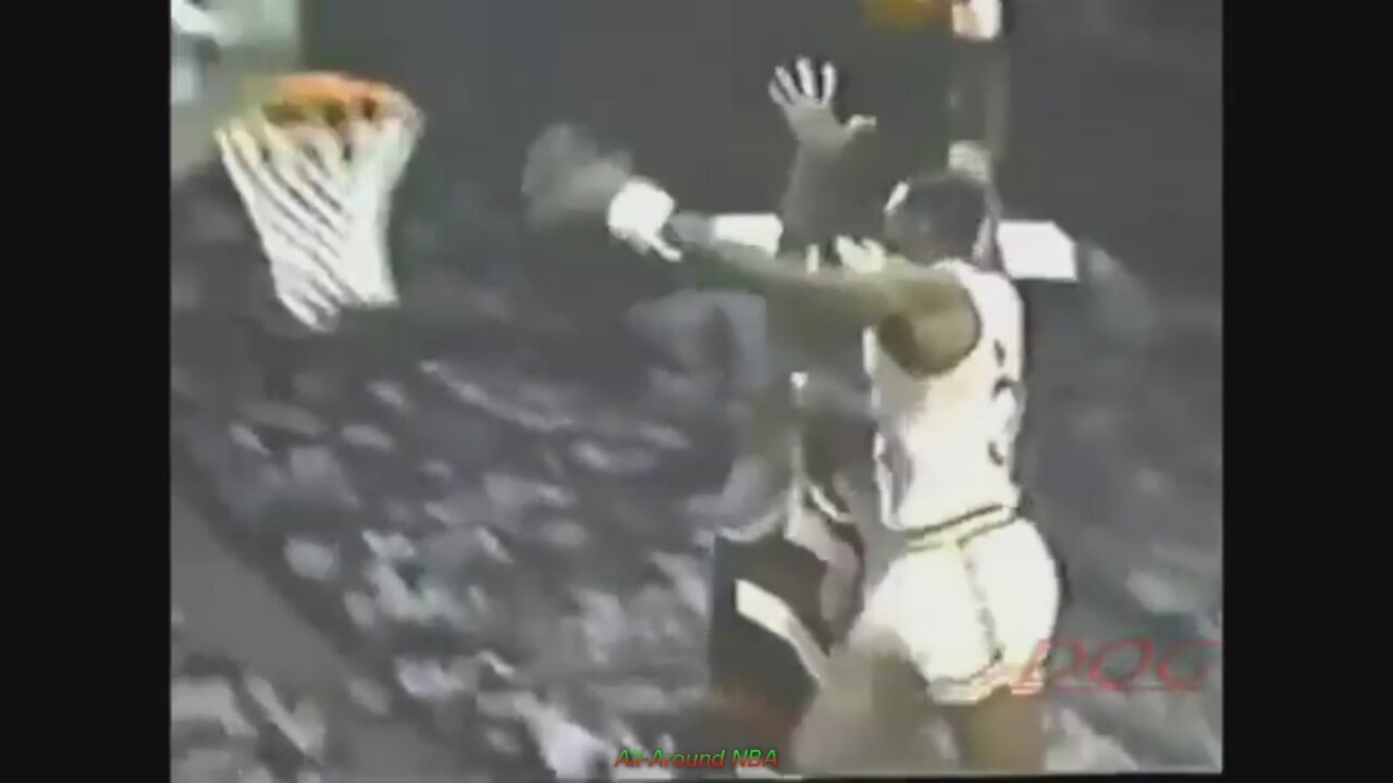 Karl Malone 39 Points Vs. Trail Blazers, 1987-88.