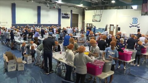 Berkeley Prep community spends Super Bowl Sunday packing meals for families in need