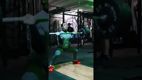 Most People Can't Even Squat This Weight #gym #fitness #youtuber #motivation #youtube