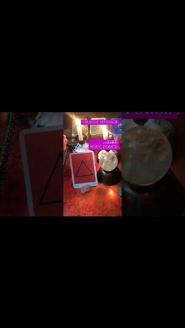 #shorts #dailytarotreading #spiritualawakening #asmrtarot #oraclereading #oracle #shortsfeed 🔮🦋💥