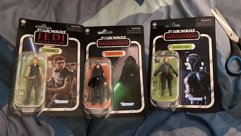 Unboxing Star Wars Figures Luke Skywalker Cal Kestis and Bo-Katan