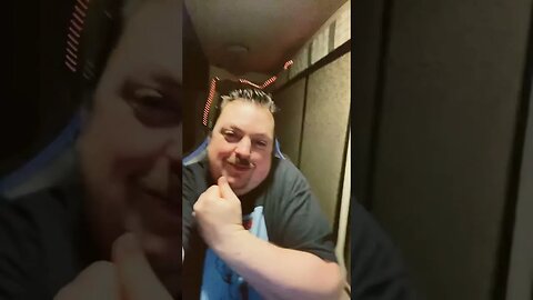 Green Guy Removes CGI of The Rock! 🤣