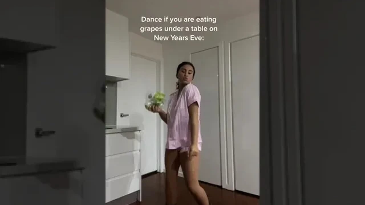 Dance if you are eating grapes under a table on 📸 shyla herbu #Shorts