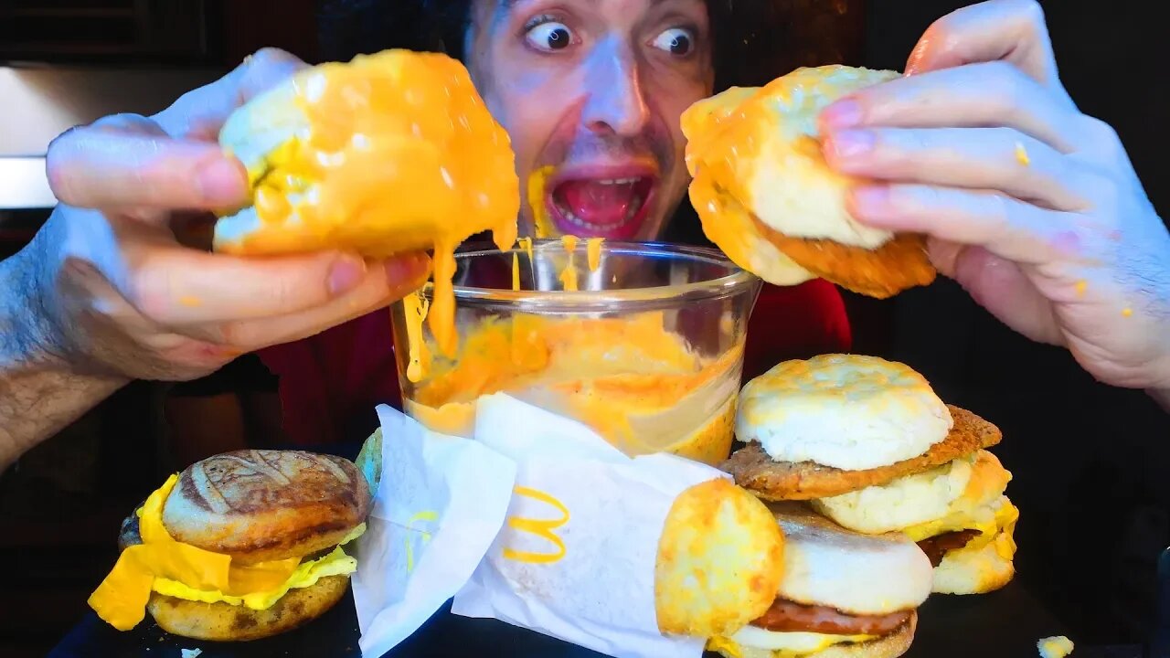 MCDONALDS CHEESE SAUCE FEAST! BREAKFAST SANDWICHES! * ASMR NO TALKING * | Nomnomsammieboy