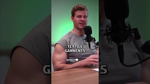 Wearing Sleeves is Killing Your ARM GAINS!