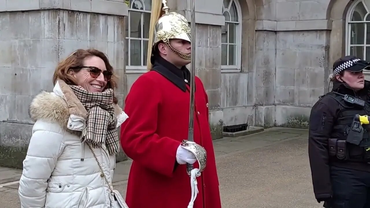 He waits a while so every one wants a picture #horseguardsparade