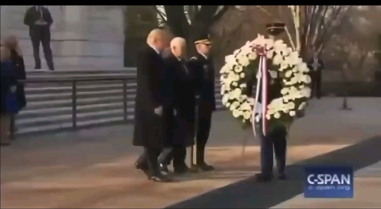 Biden/Harris fake inauguration, the wreath was not brought to them and they were unable to touch