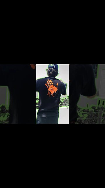 Exclusive Minds Promo #3. Clothes and Pod. Don't wear the uniform of the masses