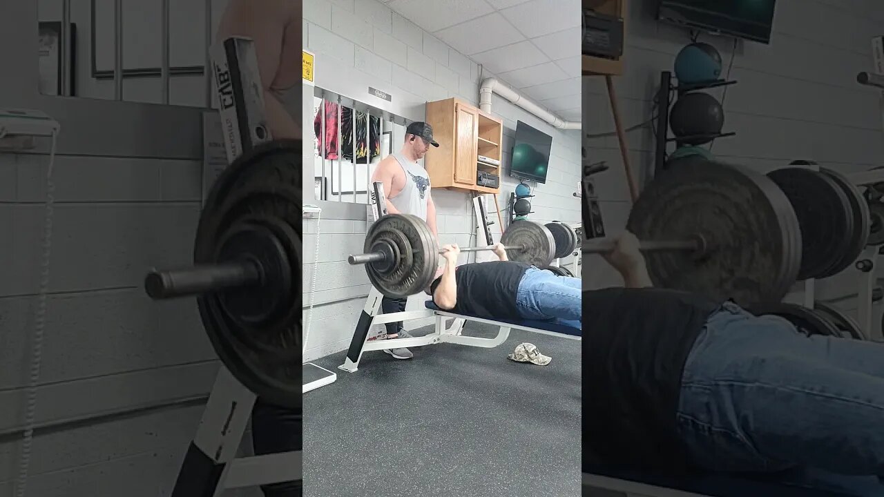 380lbs x 3 reps, Crazy 🤪 old man