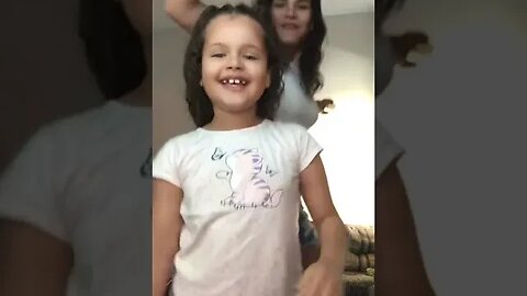 APRONTANDO NO TIKTOK COM O NOVO HIT #tiktok #dancinha #viral #viralizou #meme #amor #kwai #shorts