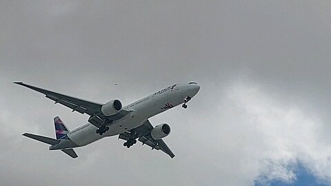 Boeing 777-300ER PT-MUC coming from Guarulhos to Fortaleza