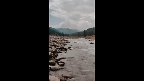 river starting from glaciers