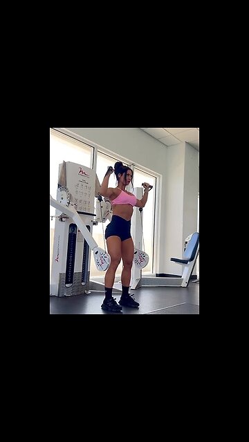 amazing cable only BACK & SHOULDERS sesh- with a touch of boobies