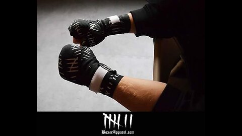 How to wrap hands for boxing.