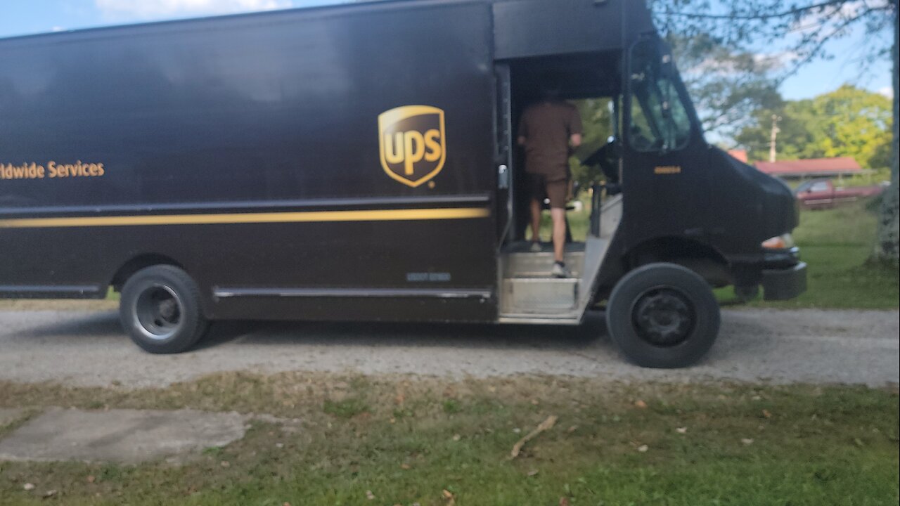 UPS DELIVERS GO PRO BATTERIES AND NOCCO BATTERY BOOSTER