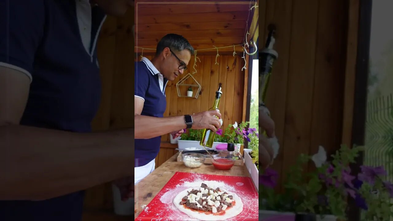 Beef Stroganoff Pizza