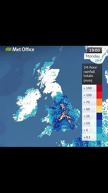 Flooding in Dunstable UK & all over England due to heavy rain fall.