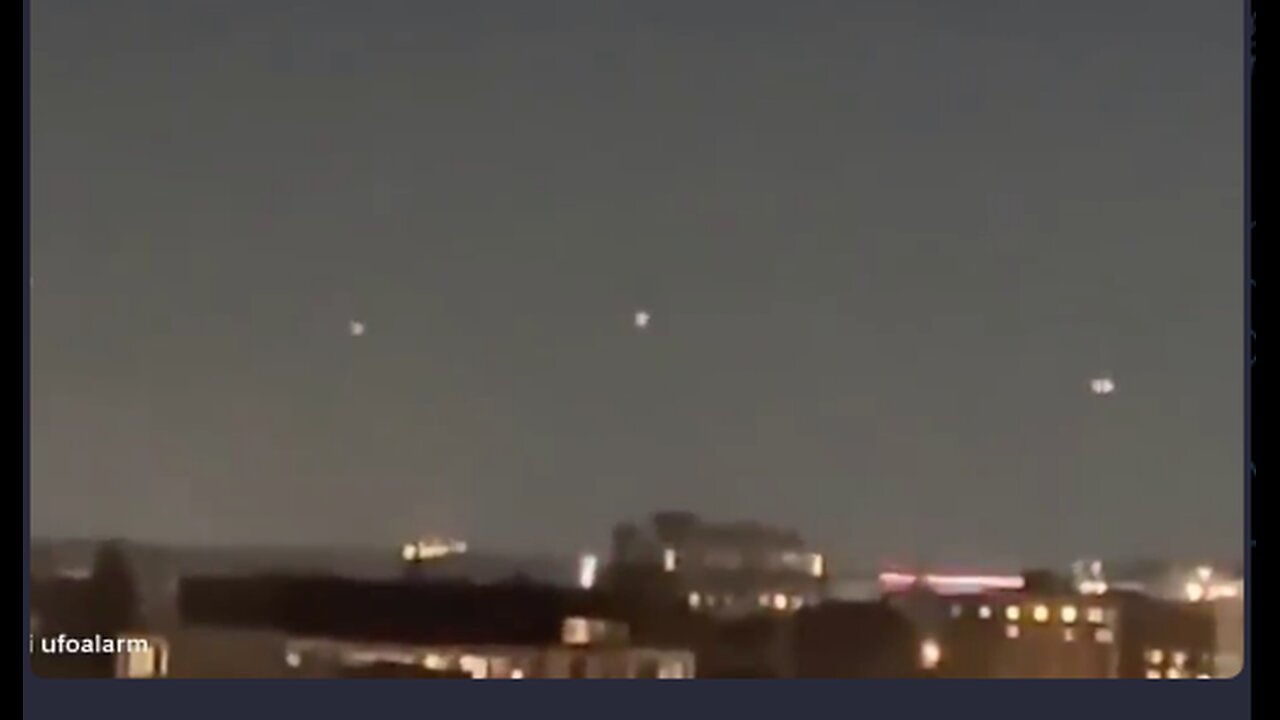 WOW!!! Dozens Of UFO's Spotted Near Washington D.C And UK Portal... #VishusTv 📺