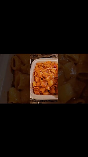 Pasta makes us happy dance 🕺 💃 How about you?!? #pasta #dance #wednesday