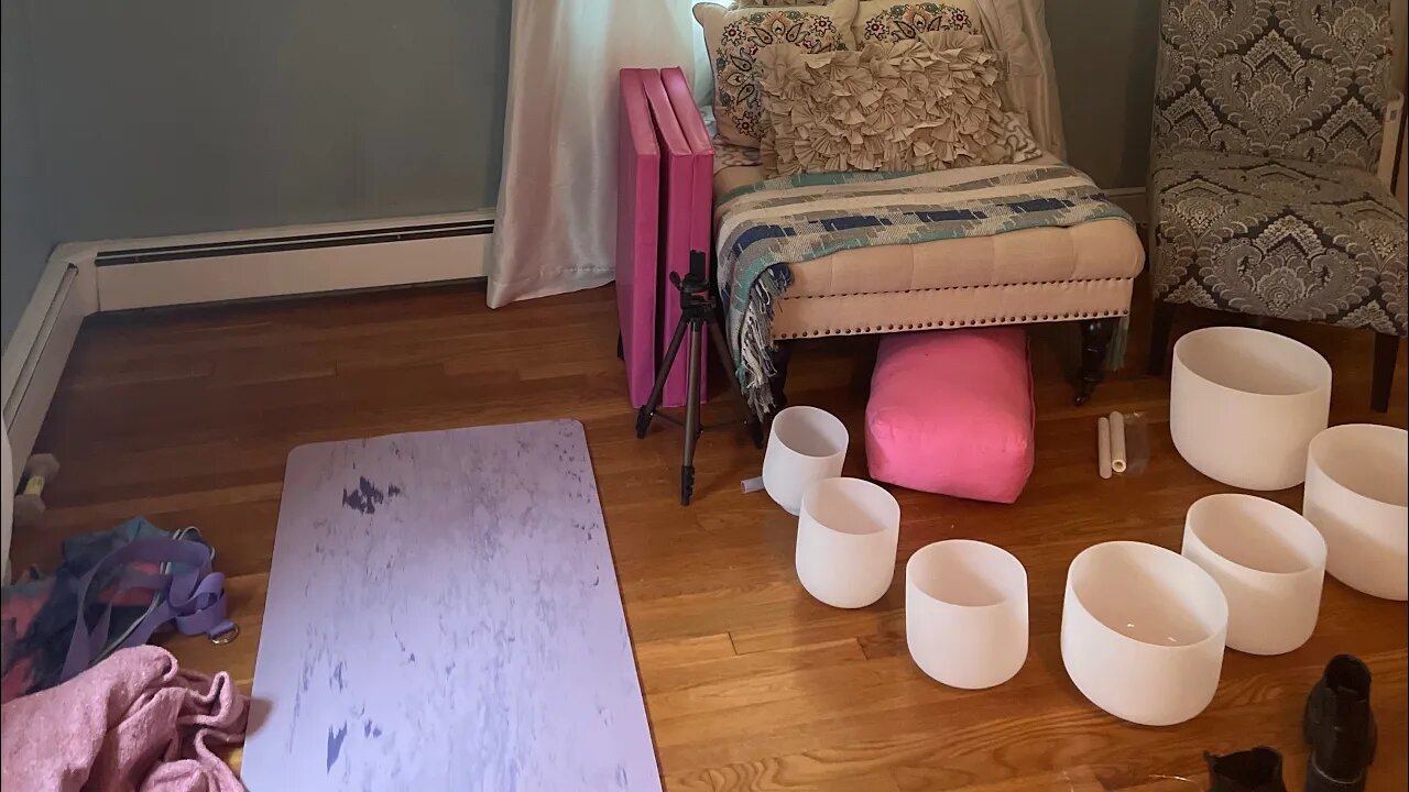 Yoga Nidra Balanced Thinking with Crystal Healing Bowls