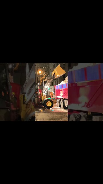 Montréal Midnight Snow Removal Operation