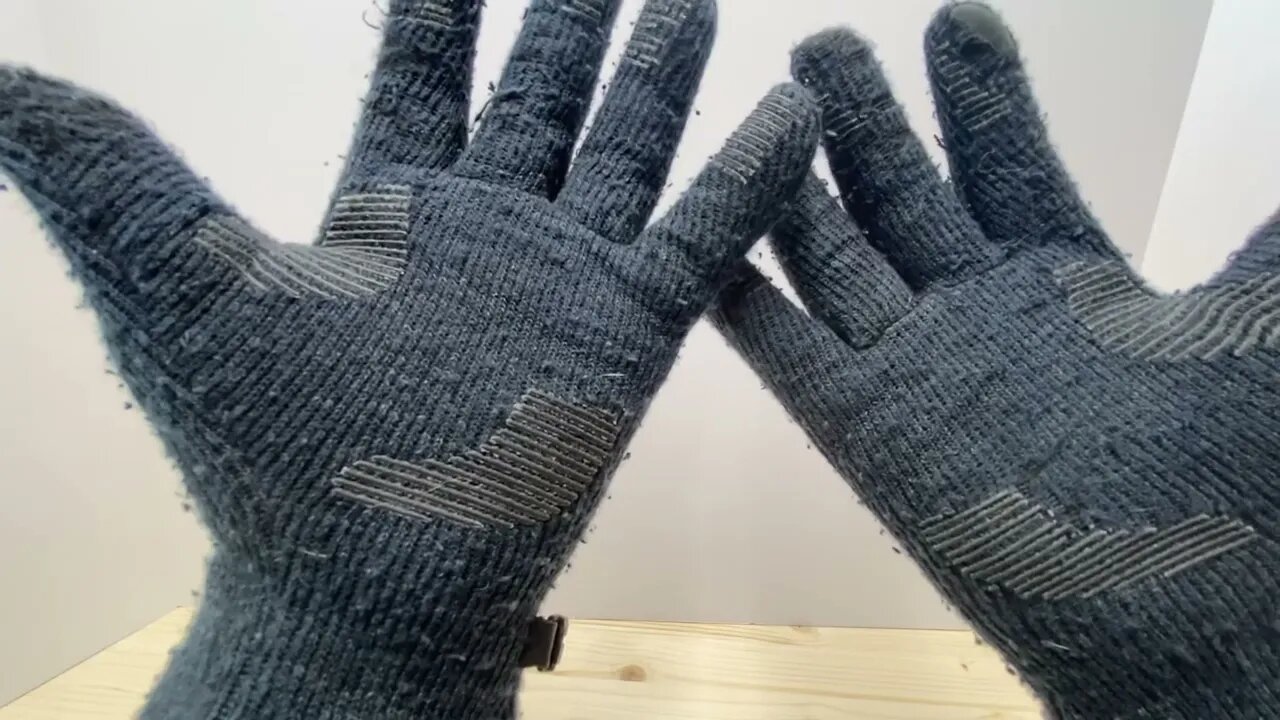 OUTDOOR RESEARCH FLURRY GLOVE-12 years old would I purchase again?