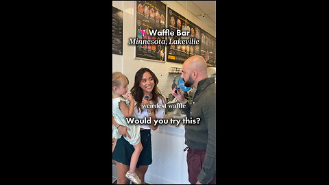 Would you try this wild waffle combo? 🧇🍓🍫 #minnesota #waffle #food #foodie #tea