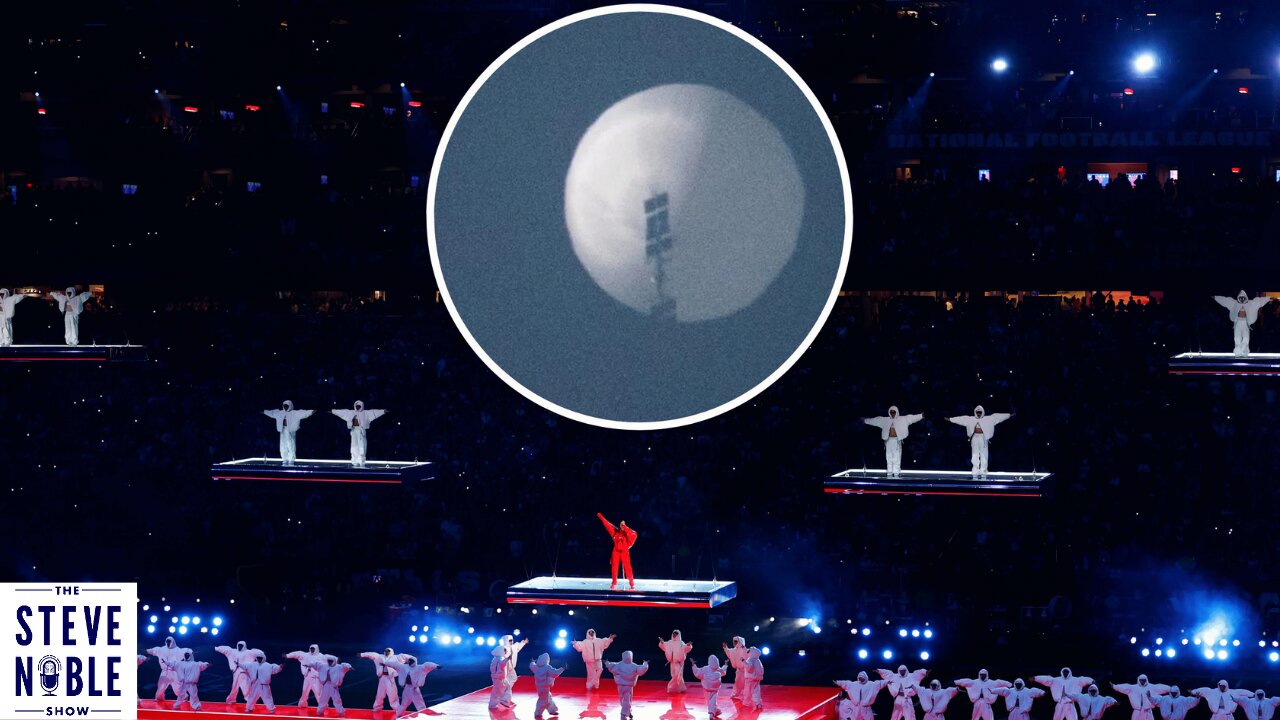 Aliens in the Super Bowl?!