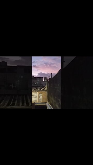 Olha a cor desse céu 🌆🤩