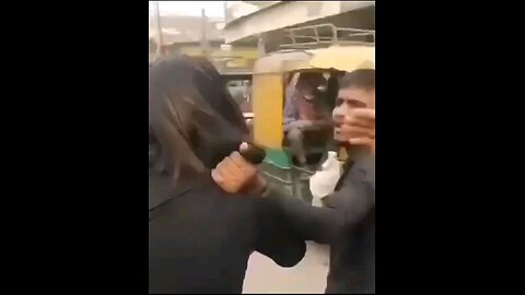 The hero was teasing a girl... The crowd put an end to his antics! #ViralVideo #Meerut #UP