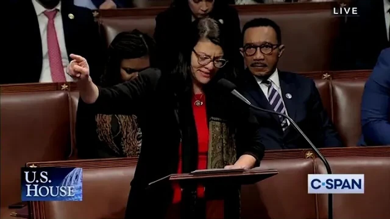 Rashida Tlaib literally breaks down in tears over Ilhan Omar being removed