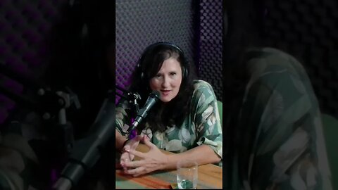 Forma do corpo influencia no caráter com Irene Sillvah - Corpo Explica @podtudoemaisumcast