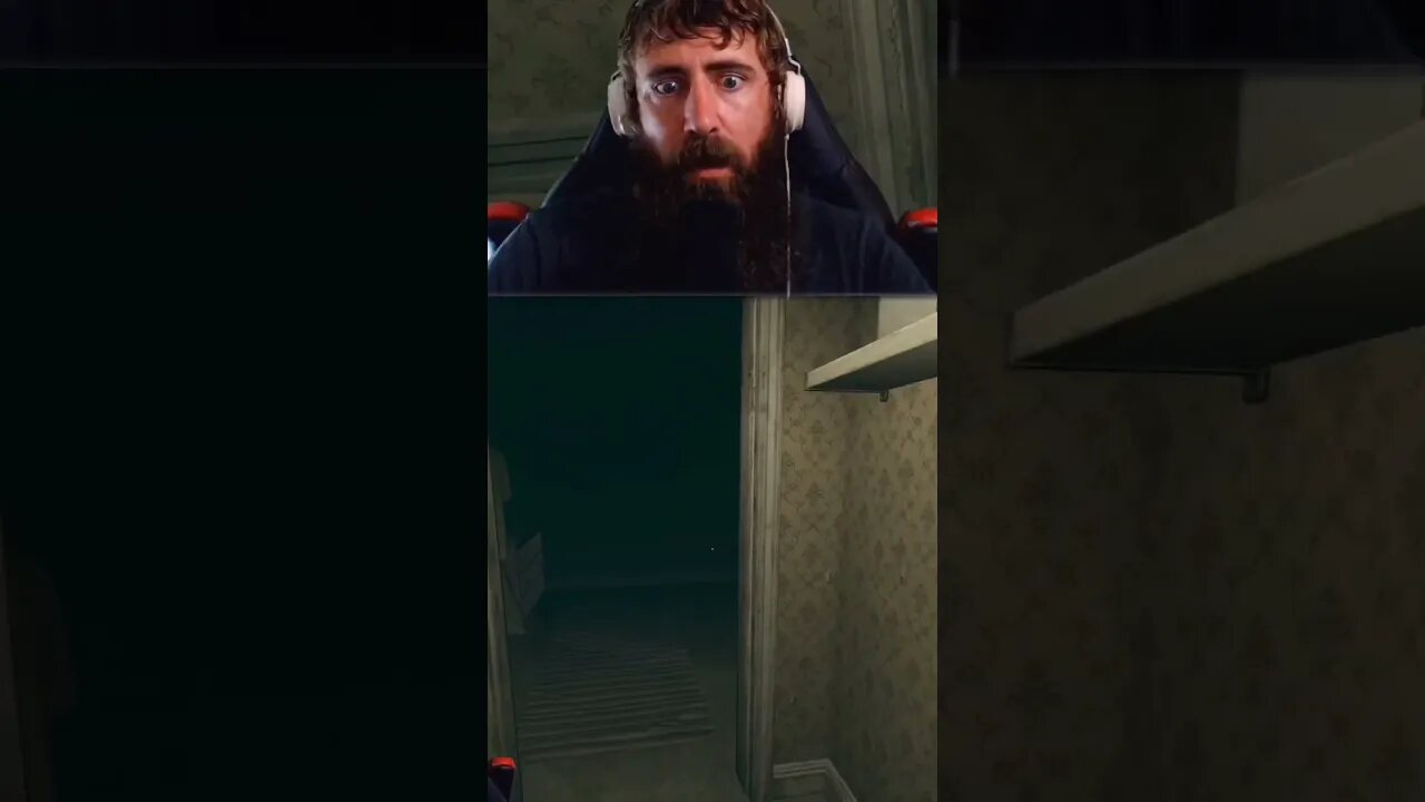 Demon ex peeking the corner