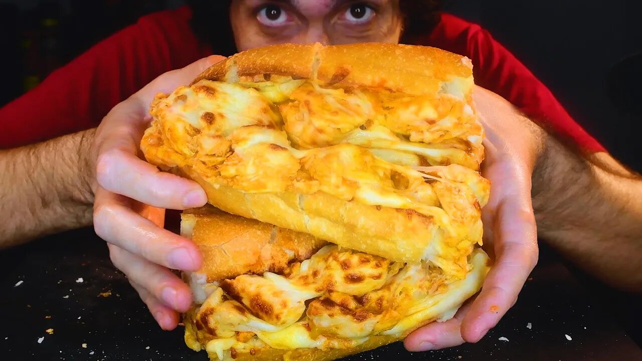 EXTRA CHEESY RED HOT CHICKEN WIITH MASHED POTATO AND FRENCH FRIED ONIONS ! * ASMR MUKBANG *