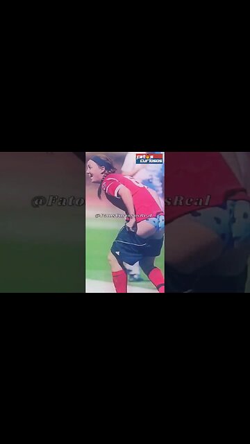 FUTEBOL FEMININO VS MASCULINO! #futebolfeminino #futebolmasculino #futebol #SOCCER #viral #comeddy