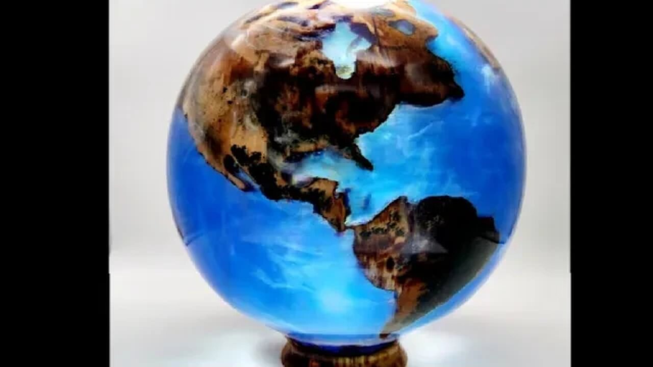 "Mother Earth" How to make a globe out of wood, resin, cotton and paint. Wood turning, Vase.