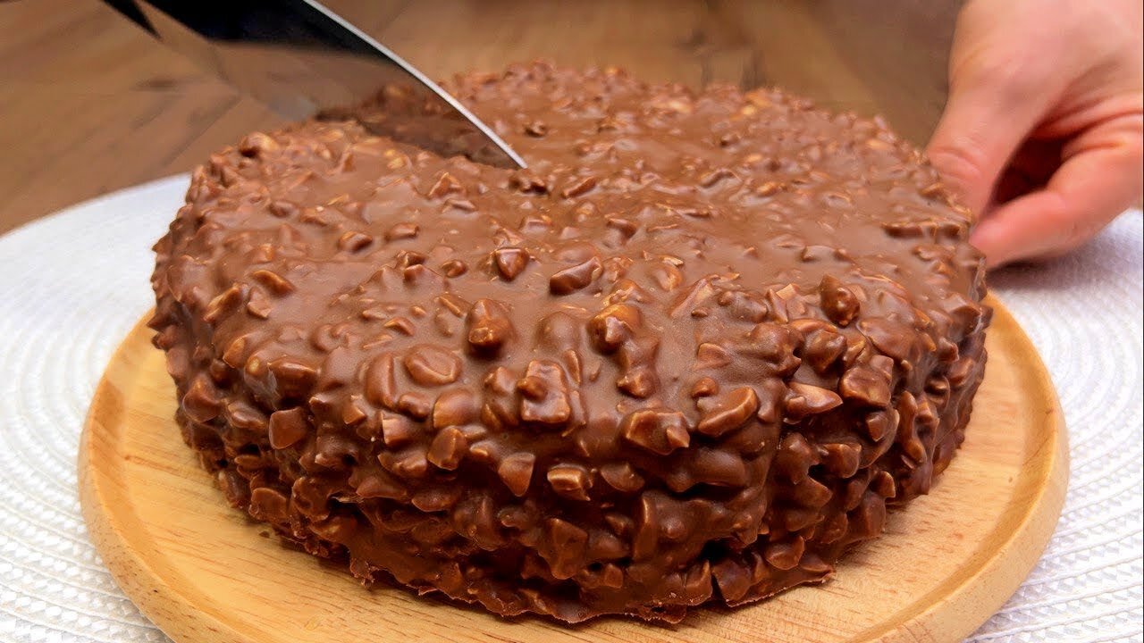 Very delicious homemade chocolate cake!