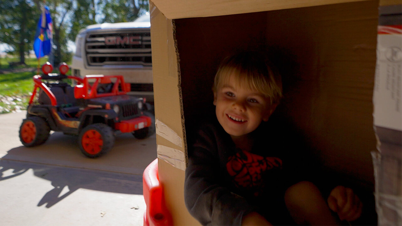 Leo wanted his own camping trailer. Daily Vlog #504