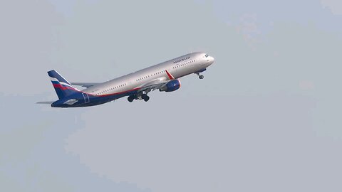 We tell and show how the charity flight SU1332 Moscow - Arkhangelsk on November 27 went